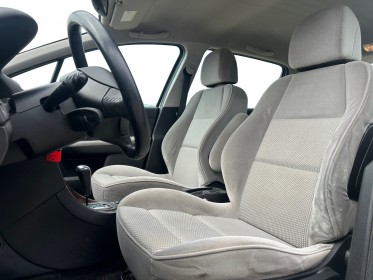 Peugeot 307 2.0 sport pack a occasion simplicicar orgeval  simplicicar simplicibike france