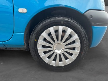 Renault twingo 1.2i authentique occasion simplicicar lille  simplicicar simplicibike france