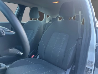 Ford fiesta 1.1 70 ch bvm5 trend radar de recul carplay garantie 12 mois occasion montpellier (34) simplicicar simplicibike...