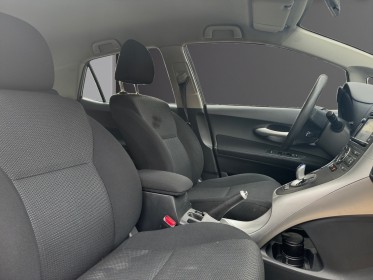 Toyota auris hybride 136h dynamic garantie 12 mois occasion paris 17ème (75)(porte maillot) simplicicar simplicibike france