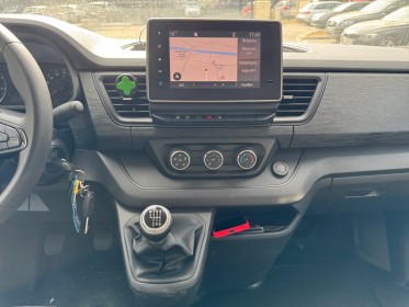 Renault trafic navette l1 dci 145 energy ss 8 pl spaceclass occasion simplicicar lille  simplicicar simplicibike france