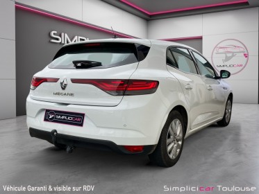 Renault megane iv berline 1.5 blue dci 115ch business occasion toulouse (31) simplicicar simplicibike france