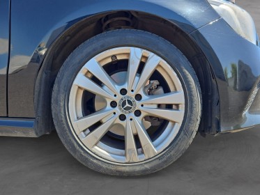 Mercedes classe a 180 7g-dct sensation clim bizone caméra recul garantie 12 mois occasion simplicicar vichy simplicicar...