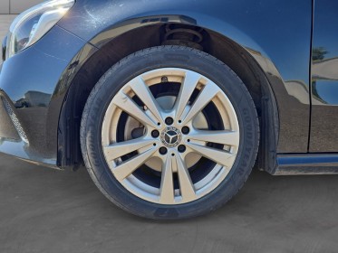 Mercedes classe a 180 7g-dct sensation clim bizone caméra recul garantie 12 mois occasion simplicicar vichy simplicicar...