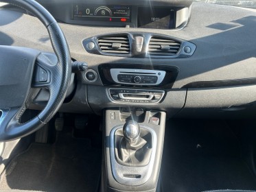 Renault grand scenic iii bose 130 ch 7 places/ camera de recul occasion simplicicar orgeval  simplicicar simplicibike france