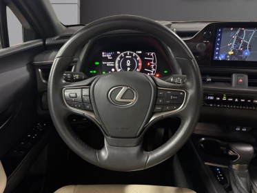 Lexus ux 250h 2wd luxe toit ouvrant cuir 1ere main occasion simplicicar pertuis  simplicicar simplicibike france