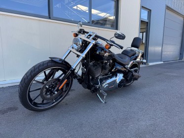 Harley davidson  softail breakout  1700 cm3 occasion simplicicar coeur d'yvelines - auto expo 78 simplicicar simplicibike...