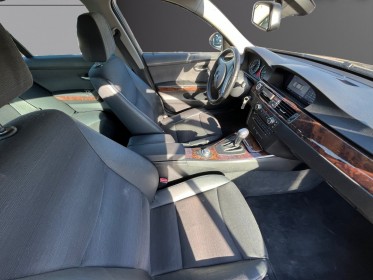 Bmw serie 3 e90 330xi 272ch confort a occasion avignon (84) simplicicar simplicibike france