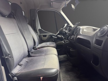 Renault  master iii phase 2 propulsion chassis/plancher 2.3 dci 16v energy chassis cabine 135 cv occasion simplicicar pau...