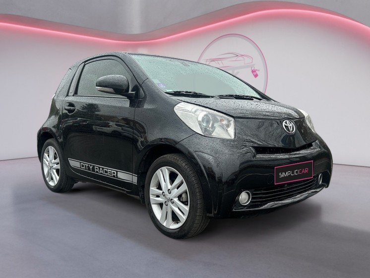 Toyota iq iconic 100 vvt-i pack multidrive--- occasion simplicicar orgeval simplicicar simplicibike france Toyota iq iconic 100 vvt-i pack multidrive--- occasion simplicicar orgeval simplicicar simplicibike france