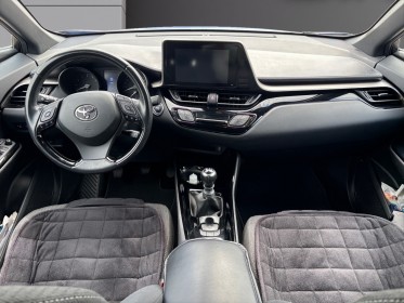 Toyota c-hr 1.2t 2wd dynamic  entretien constructeur  garantie 12 mois occasion simplicicar vernon simplicicar simplicibike...