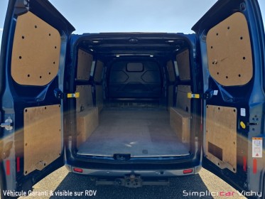 Ford transit custom fourgon 300 l2h2 2.0 ecoblue 130 ambiante attelage garantie 12 mois occasion simplicicar vichy...