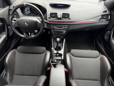 Renault megane iii coupe 2.0 16v 265 ss rs cup / recaro / garantie 12 mois occasion simplicicar toulon est simplicicar...