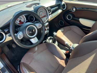 Mini clubman r55 1.6 d - 110 cooper pack chili / toit ouvrant / radar ar / entretien occasion simplicicar salon de provence...