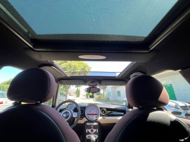 Mini clubman r55 1.6 d - 110 cooper pack chili / toit ouvrant / radar ar / entretien occasion simplicicar salon de provence...