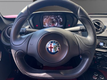 Alfa romeo 4c 4c 1750 tbi 240 ch tct limited edition 1er main radar de recul/clim/bluetooth garantie 12 mois occasion...