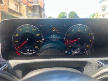 Mercedes classe a 200 7g-dct amg line, caméra de recule, siège électrique, entretient mercedes, 12 mois de garantie...