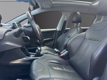 Peugeot 2008 1.2 puretech 110ch ss bvm5 crossway toit panoramique radar de recul bluetooh garantie 12 mois occasion...