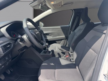 Dacia sandero sce 65 essential occasion simplicicar lille  simplicicar simplicibike france