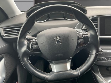 Peugeot 308 1.6 bluehdi 100ch ss bvm5 style - suivi complet/climatisation/caméra - garantie 12 mois occasion simplicicar...