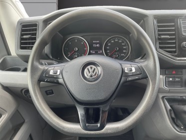 Volkswagen crafter van 30 l3h3 2.0 tdi / camÉra / carplay occasion simplicicar salon de provence simplicicar simplicibike...