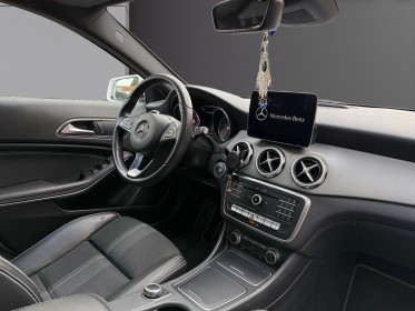 Mercedes gla 200 7-g dct radar de recul toit ouvrant garantie 12 mois occasion simplicicar villejuif  simplicicar...