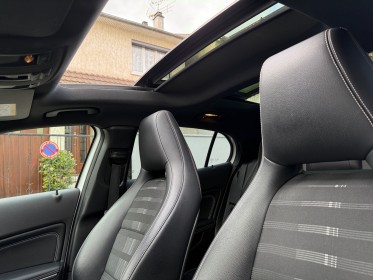 Mercedes gla 200 7-g dct radar de recul toit ouvrant garantie 12 mois occasion simplicicar villejuif  simplicicar...