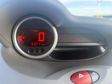 Renault twingo ii 1.2 lev 16v 75 eco2 authentique occasion simplicicar rouen simplicicar simplicibike france