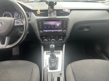 Skoda octavia 1.6 tdi 116 ch scr fap dsg7 business, radar av et ar, garantie 12 mois, occasion simplicicar villejuif ...