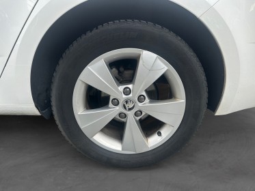 Skoda octavia 1.6 tdi 116 ch scr fap dsg7 business, radar av et ar, garantie 12 mois, occasion simplicicar villejuif ...
