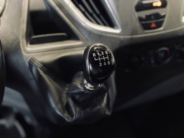 Ford transit custom 2.0 tdci 130 l2h1 - courroie remplacée - garantie 12 mois occasion  simplicicar aix les bains...