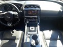 Jaguar xe xe 2.0 d - 180 ch bva r-sport toit ouvrant sièges chauffants caméra de recul bluetooh garantie 12 mois occasion...