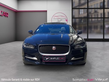 Jaguar xe xe 2.0 d - 180 ch bva r-sport toit ouvrant sièges chauffants caméra de recul bluetooh garantie 12 mois occasion...