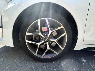 Kia proceed my21 1.5 t-gdi 160 ch isg dct7 gt line premium occasion simplicicar vaucresson simplicicar simplicibike france