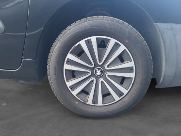 Peugeot partner tepee 1.6 hdi fap 75ch access//garantie 12 mois// occasion simplicicar lille  simplicicar simplicibike france