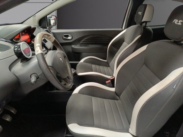 Renault twingo ii 1.6 16v 133 eco2 rs / garantie 12 mois occasion simplicicar lyon ouest simplicicar simplicibike france