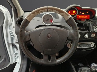 Renault twingo ii 1.6 16v 133 eco2 rs / garantie 12 mois occasion simplicicar lyon ouest simplicicar simplicibike france