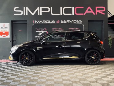 Renault clio iv 1.6 turbo 220 edc 18 rs - flexfuel- covering de protection capot - garantie 12 mois occasion  simplicicar aix...
