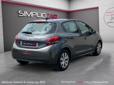 Peugeot 208 1.5 bluehdi 100 active carplay / clim auto occasion simplicicar veauche simplicicar simplicibike france