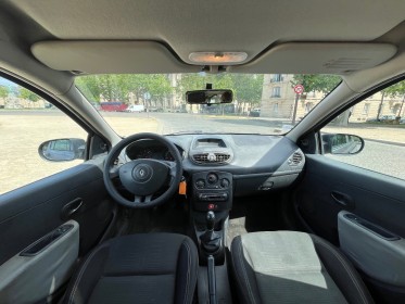 Renault clio iii dci 70 eco2 authentique occasion paris 15ème (75) simplicicar simplicibike france