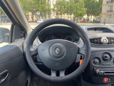 Renault clio iii dci 70 eco2 authentique occasion paris 15ème (75) simplicicar simplicibike france