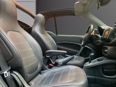 Smart fortwo cabrio 0.9 90 ch ss ba6 prime caméra led style brabus garantie 12 mois occasion montreuil (porte de...