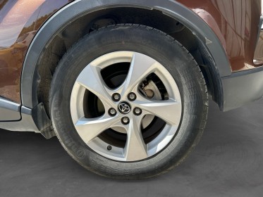 Toyota c-hr hybride 122h dynamic camera de recul suivi toyota garantie 2027 occasion montpellier (34) simplicicar...