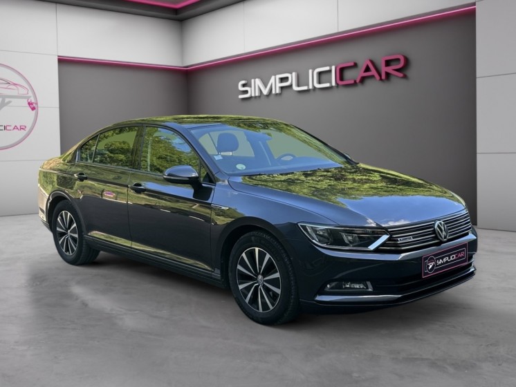 Volkswagen passat 1.6 tdi 120 bmt confortline occasion simplicicar vienne simplicicar simplicibike france Volkswagen passat 1.6 tdi 120 bmt confortline occasion simplicicar vienne simplicicar simplicibike france