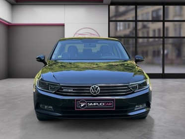 Volkswagen passat 1.6 tdi 120 bmt confortline occasion simplicicar vienne simplicicar simplicibike france