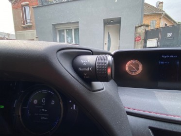 Lexus  ux250 250 f sport/camera de recul /boite auto/gps/virtual cockpit occasion champigny-sur-marne (94) simplicicar...
