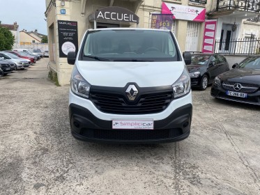 Renault trafic fourgon gn l2h2 1200 kg dci 125 energy e6 grand confort occasion simplicicar livry gargan simplicicar...
