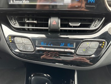 Toyota c-hr hybride 122h graphic - ouverture sans clés - sièges chauffants - régulateur de vitesse adaptatif occasion...