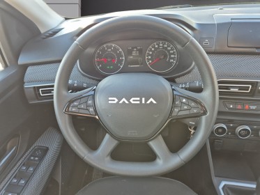 Dacia sandero eco-g 100 expression garantie 12 mois premiere main occasion simplicicar royan simplicicar simplicibike france