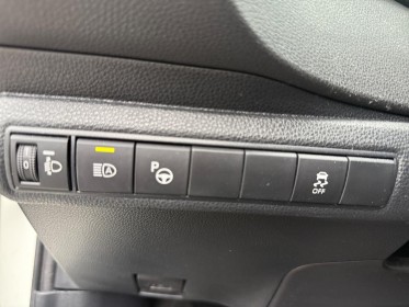 Toyota corolla hybride my21 184h collection garantie 12 mois entretiens complet occasion montreuil (porte de vincennes)(75)...